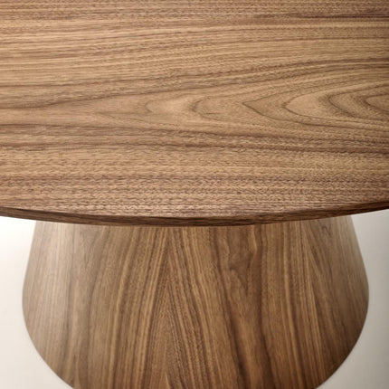 Kim Round dining table